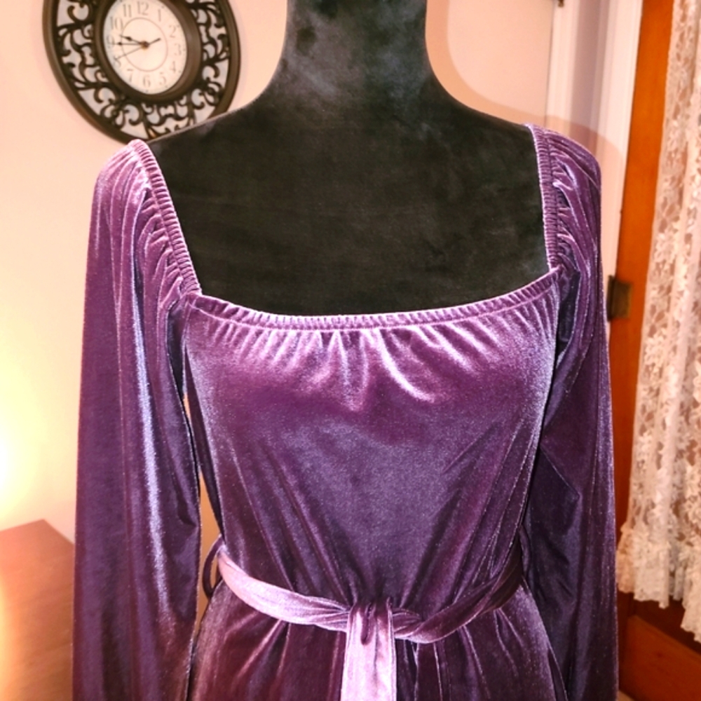 🔮AND NOW THIS ~ Purple Velvet Long Sleeve Belted Dress NWOT